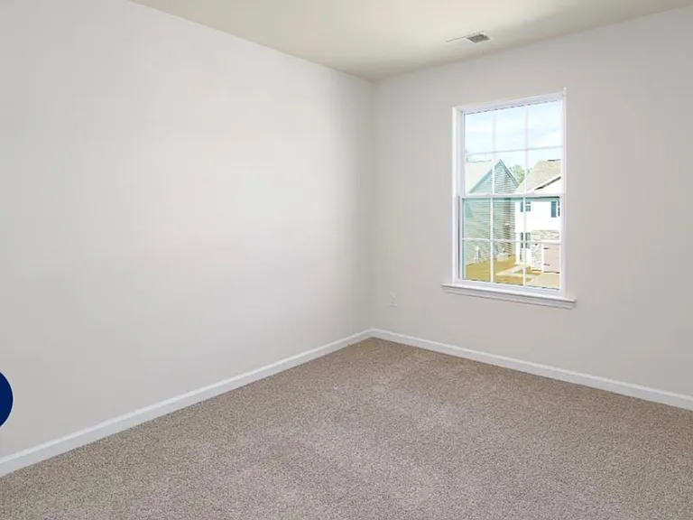 1361 37th Avenue Ln NE — Photo 15