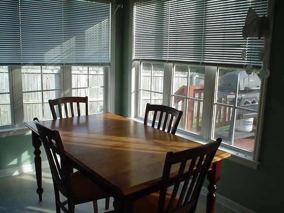 breakfast nook