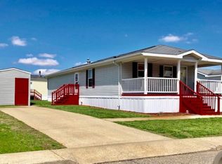 1296 Cambridge Ln, Caro, MI 48723