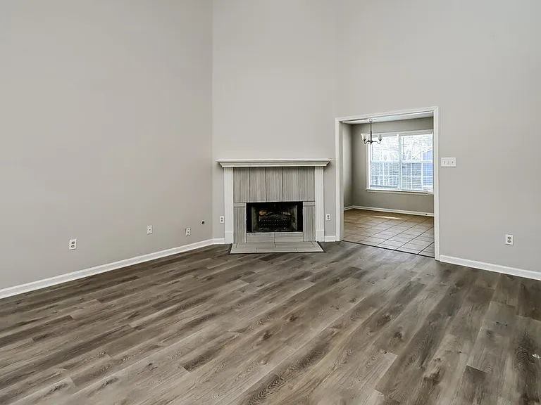 1029 Appling Meadow Dr — Photo 4