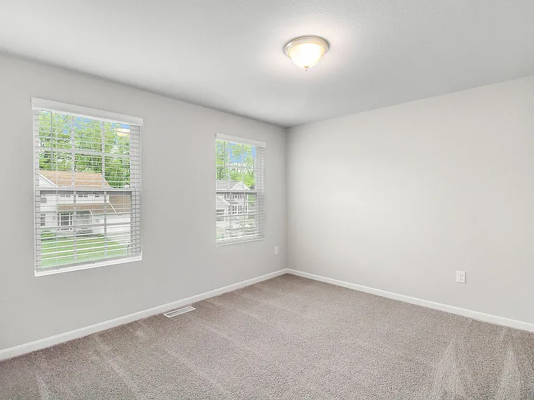 225 Wildflower Dr — Photo 24