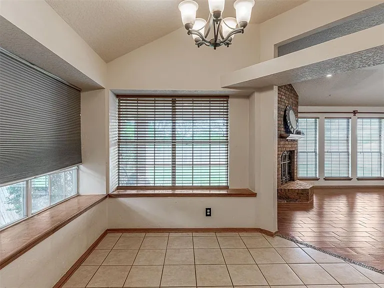 1019 Pruett Dr — Photo 5