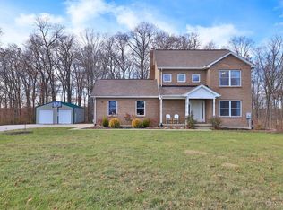 10933 Fox Run Ln, Sunman, IN 47041