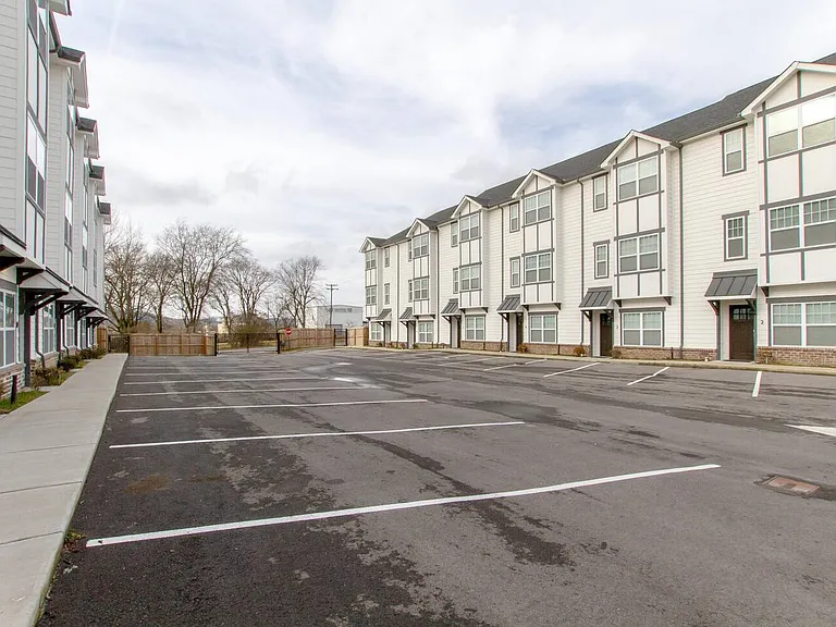 6511 Robertson Ave #1 — Photo 26