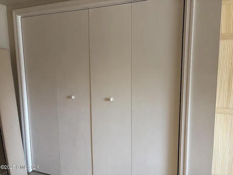 233 Pemberwick Rd #STUDIO — Photo 7