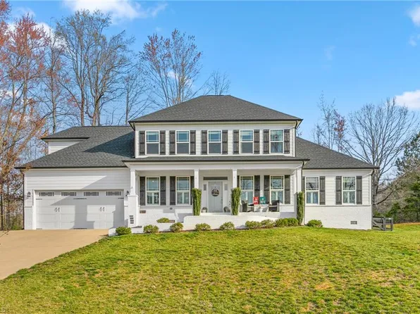 3700 Still Poplar Ct, Summerfield, NC 27358