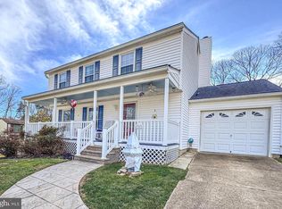 701 Snowdon Ln, Glen Burnie, MD 21061