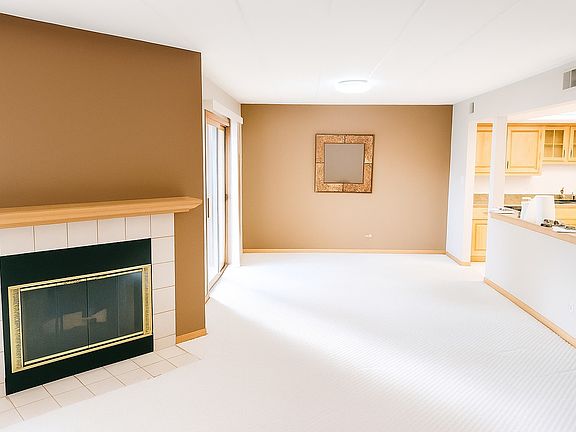 2nd image of 7823 W 157th Pl APT 1W