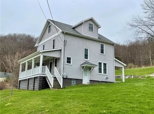 2105 Old State Route 711, Jones Mills, PA 15646