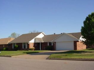 1524 E Steiner Rd, Weatherford, OK 73096