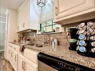 2464 Turnpike Rd, Albertville, AL 35950