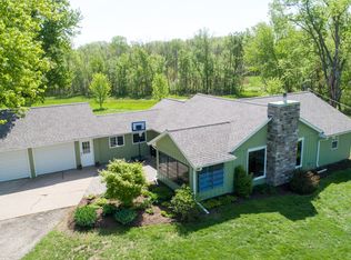 17040 Diamond Rd, Fulton, IL 61252