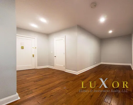 Rented by Luxor Homes & Investment Realty | media 18