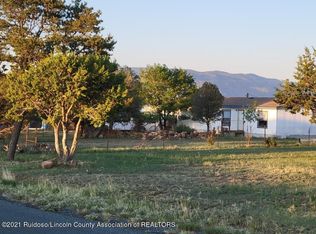 152 Crest View Rd, Capitan, NM 88316