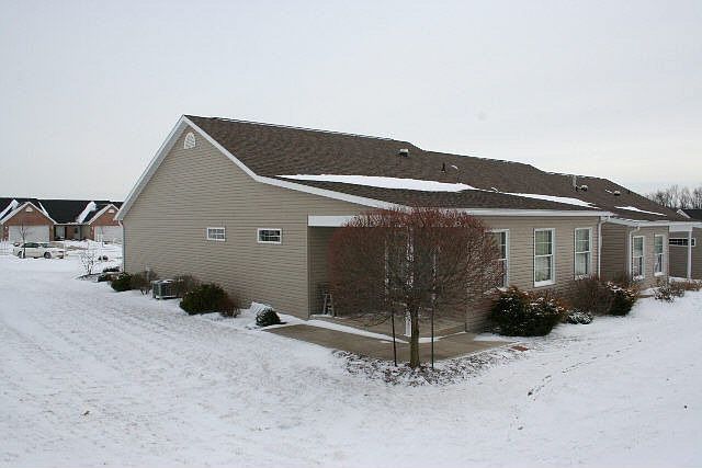 2nd image of 1734 Pinebrook Ct