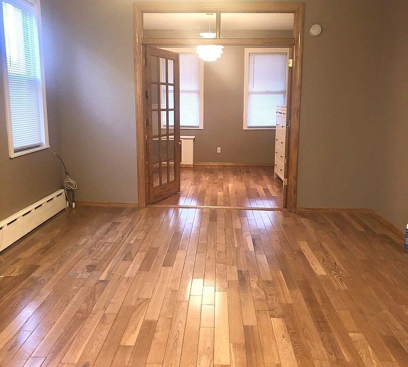 1st image of 2837 36th St #1