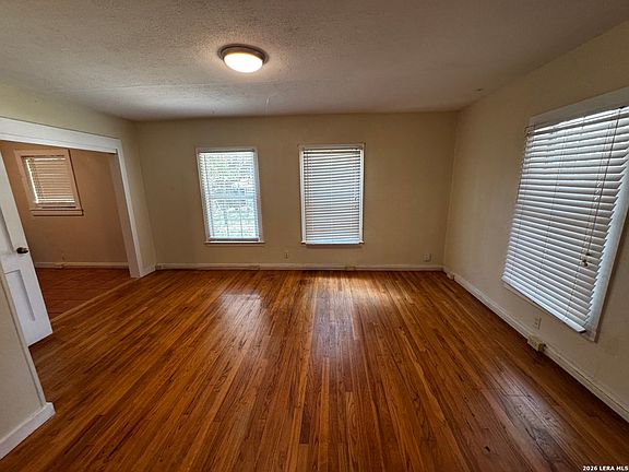 5th image of 9317 Park Road 37