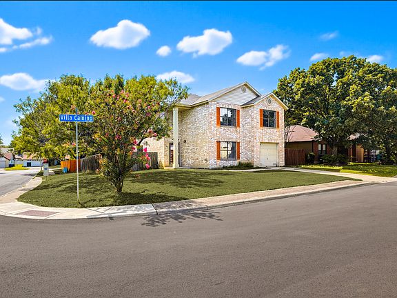 2nd image of 13922 Villa Camino