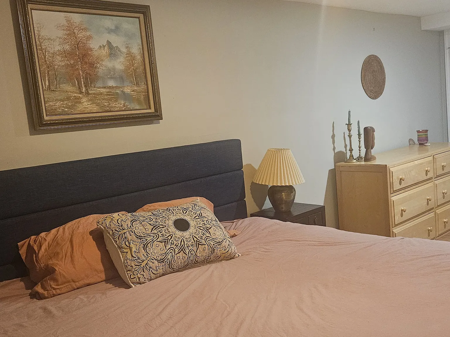Barnwell Dr, White Plains — Photo 1