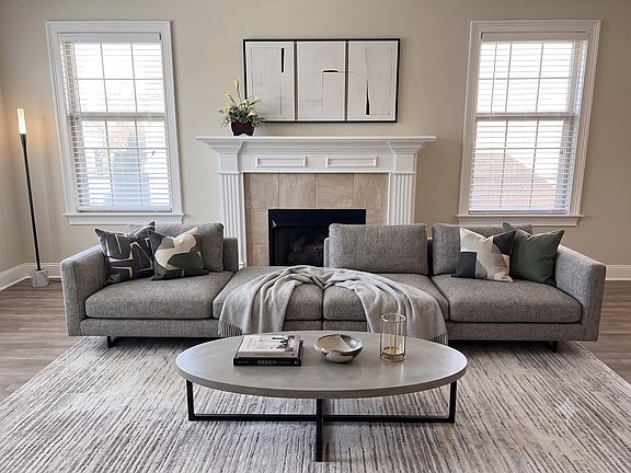 4th image of 116 Riley Cir