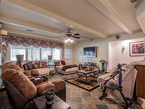 2nd image of 113 Cedar Dr