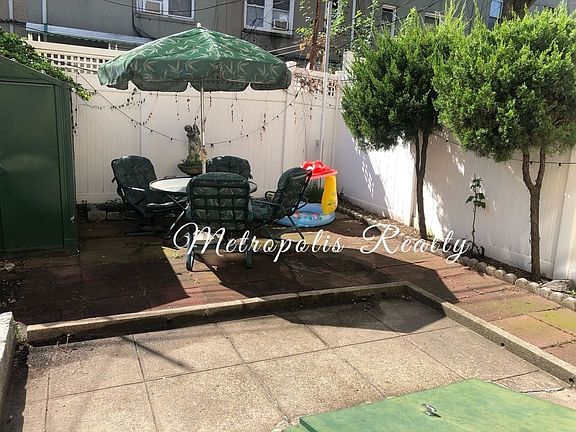 5th image of 20-49 32nd St #1-2
