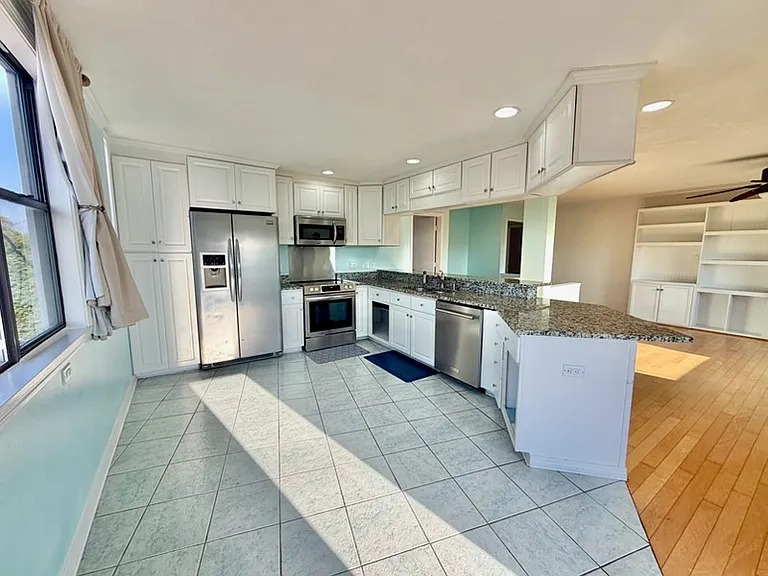 723 Sailfish Dr — Photo 7