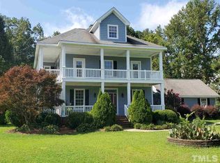 2700 Stonewalk Ct, Zebulon, NC 27597