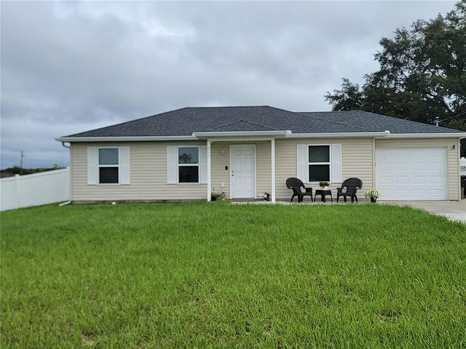 1st image of 17 Juniper Dr