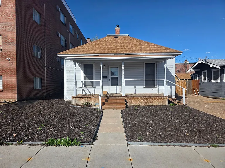 Knight Apartments and Sunlight Townhomes - located in historic downtown Greeley! — Photo 43