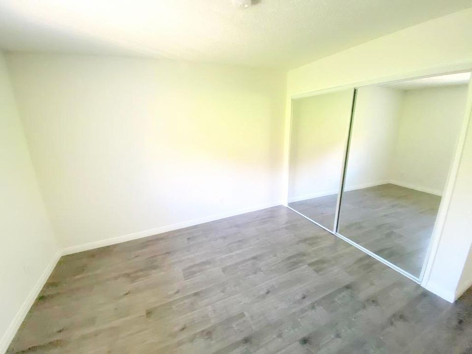 1st image of 818 Tularosa Dr APT 9