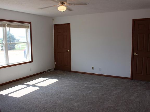 2nd image of 2420 N Burgett Ln #6