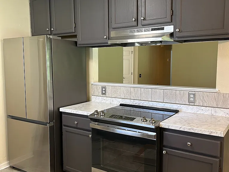 1353 Sterling Point Pl — Photo 14