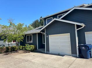 327 S 58th St APT B, Springfield, OR 97478