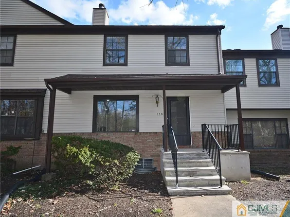 1381 Thomas Ave, North Brunswick, NJ 08902