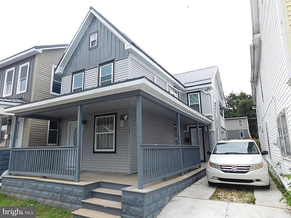 2nd image of 157 W 4th St