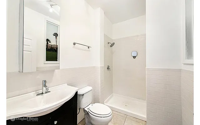 Rented by Douglas Elliman | media 10
