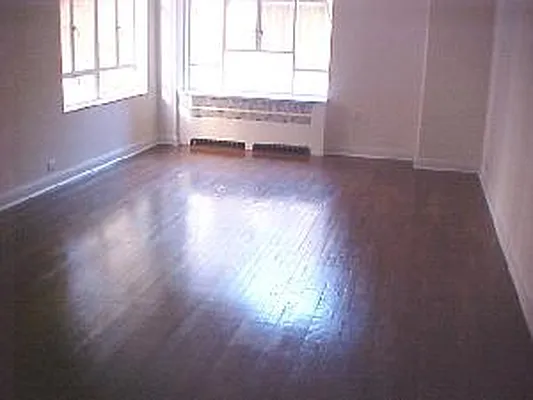 Rented by Corcoran | media 21