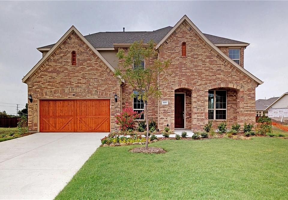 1st image of 1605 Booker Ln