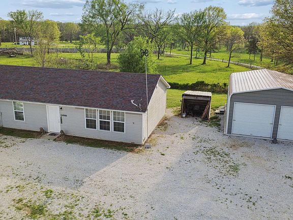 3rd image of 14000 E 1730 Road