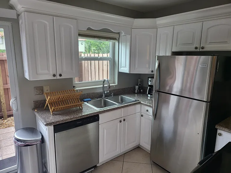 32 NE 20th Ct #4B — Photo 10