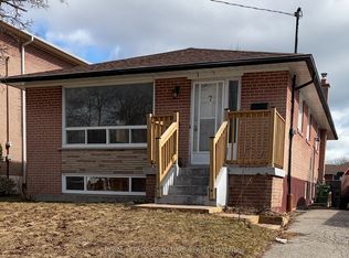 7 Limevale Cres, Toronto, ON M1E 2K5