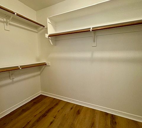 5th image of 6106 S 36th St