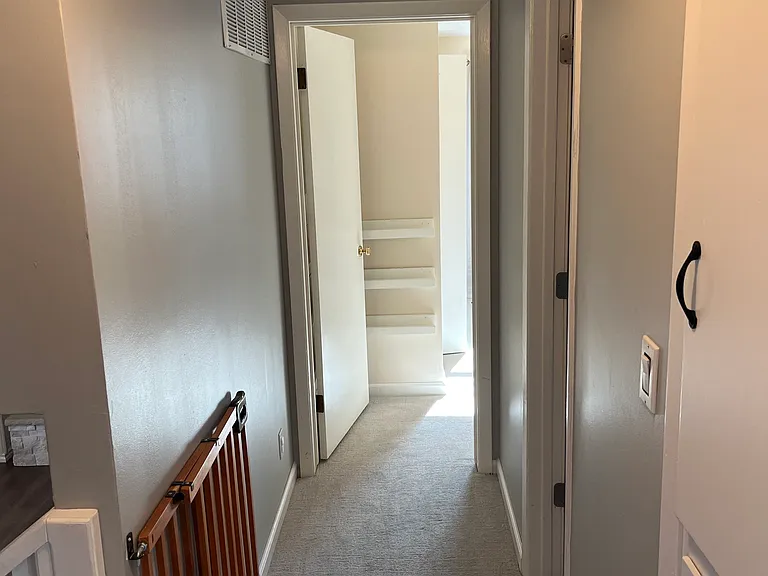 609 Edgewood Dr — Photo 10
