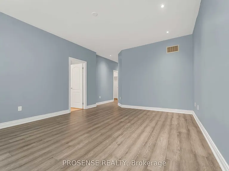 113 Johnson Dr — Photo 23