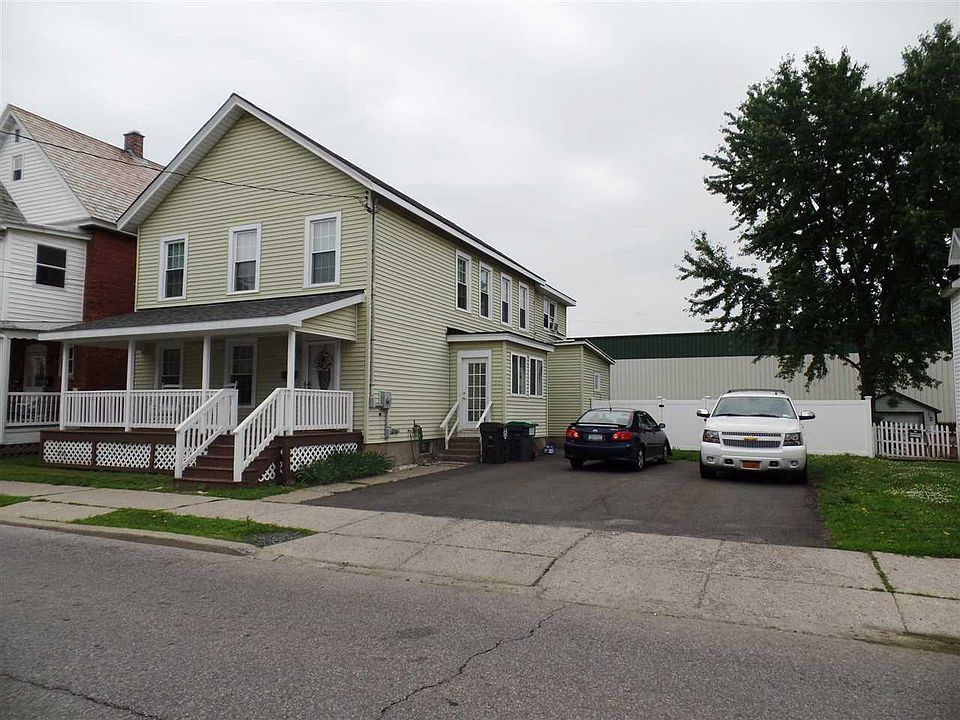 1st image of 144 1st Ave