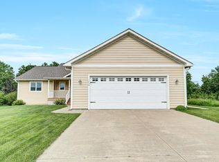 1426 Woodland Way, Lake City, MN 55041