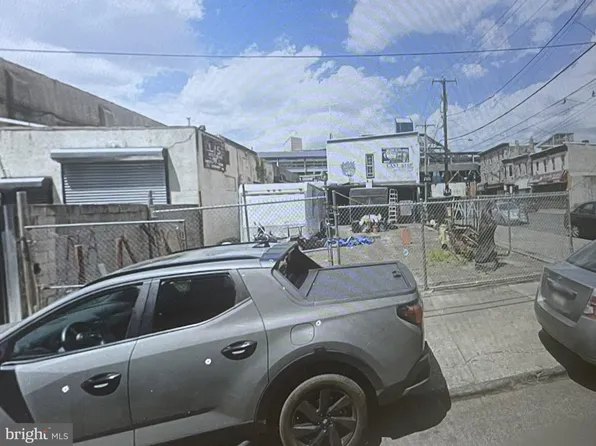 2782 Ruth St, Philadelphia, PA 19134