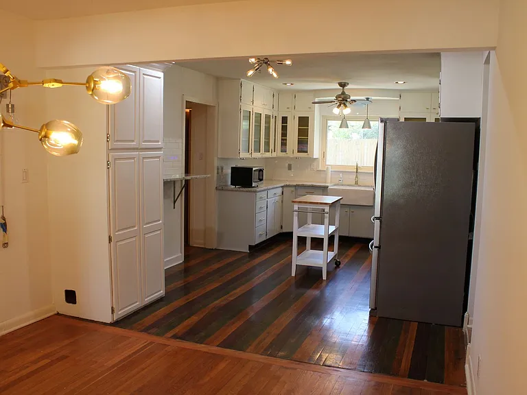 140 Arvin Dr — Photo 8