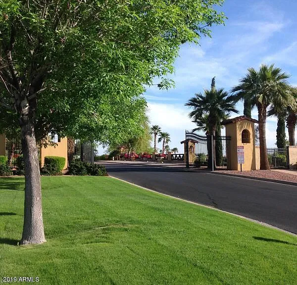 22414 N San Ramon Ct — Photo 22